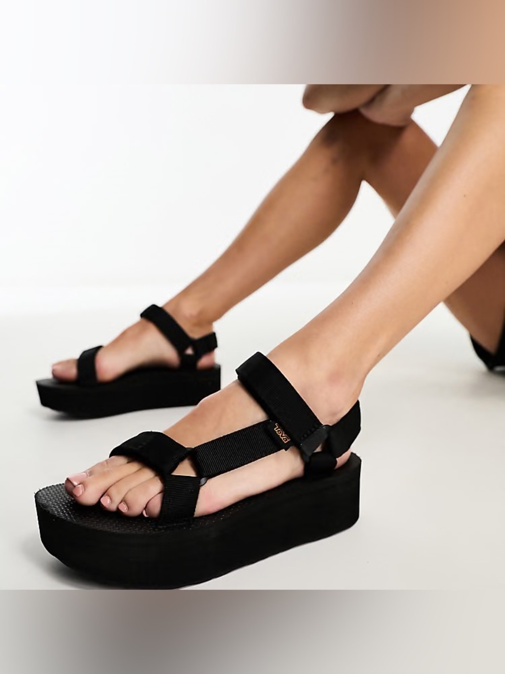 Teva Flatform Universal Sandals in Black